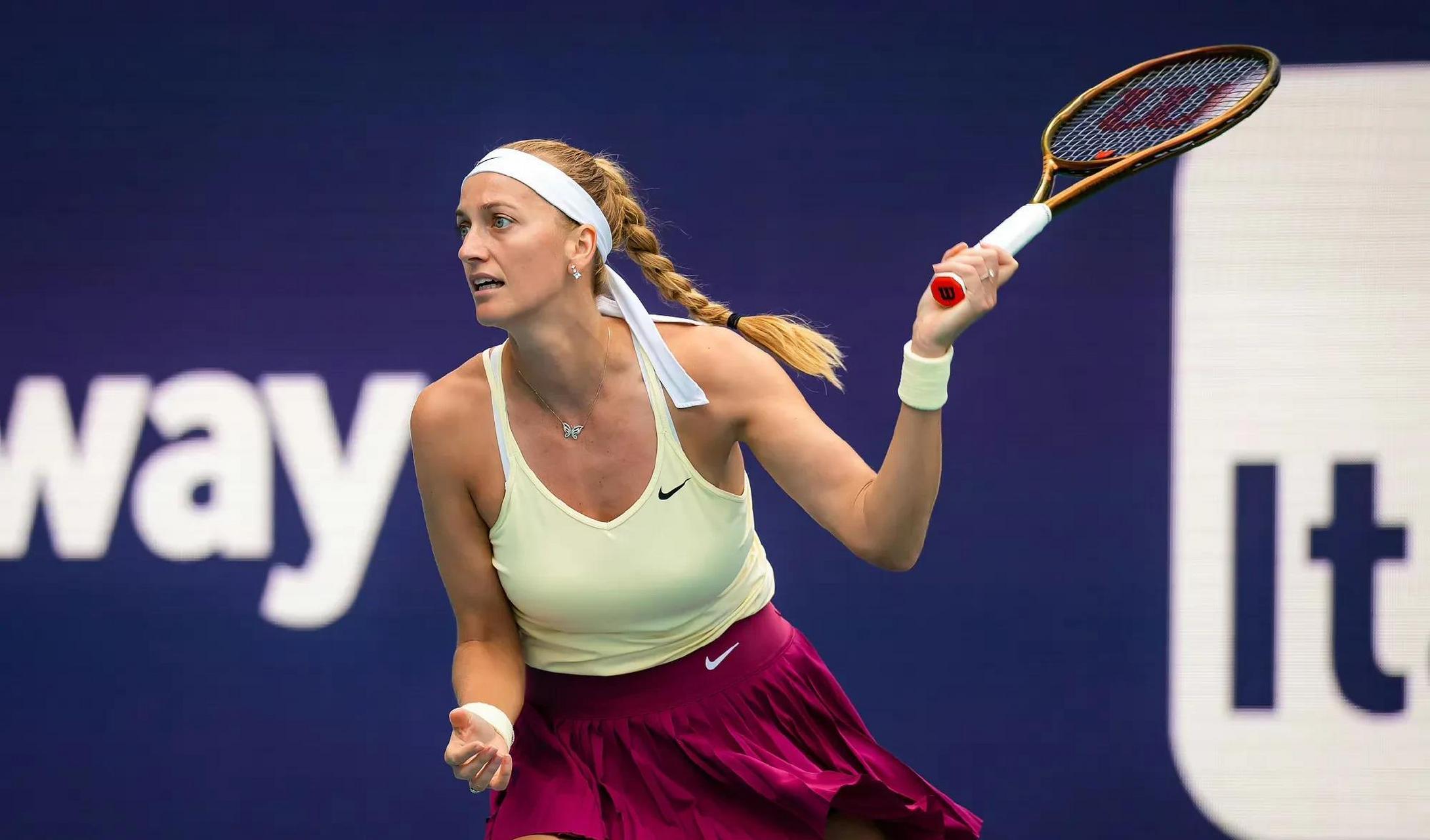 科维托娃在拜仁比赛中刷新纪录,战术调整引发热议! 科维托娃在拜仁比赛中刷新纪录,战术调整引发热议!