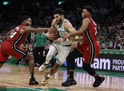 塔图姆新星比赛局势复杂表现突出,G2前途光明! 塔图姆新星比赛局势复杂表现突出,G2前途光明!